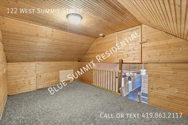 Building Photo - 122 W Summit St