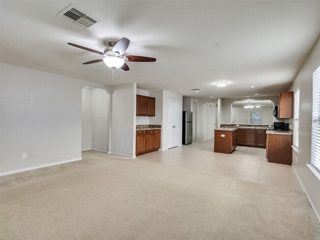 Building Photo - 8919 Summerset Meadow Ct