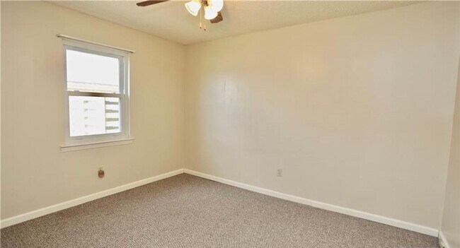 Building Photo - 1446 Coalition Cir