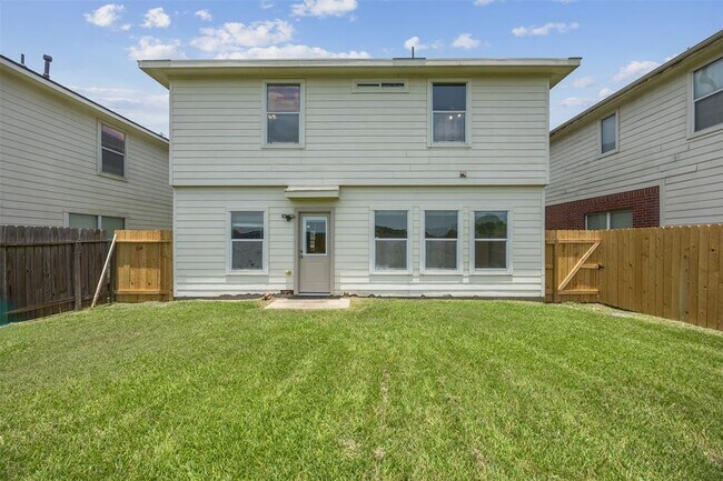 Building Photo - 1106 Vernage Rd
