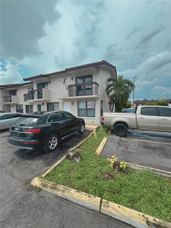 Building Photo - 2071 W 54th St