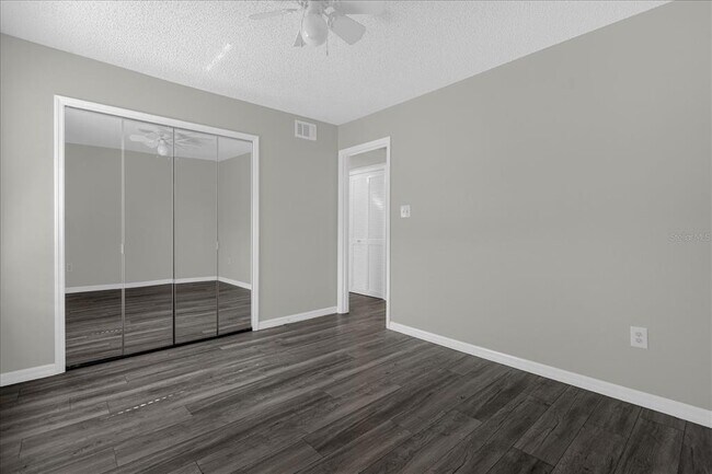 Building Photo - 2922 W Fox Squirrel Dr