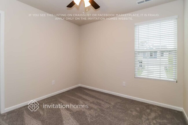 Building Photo - 133 Hazelnut Wy