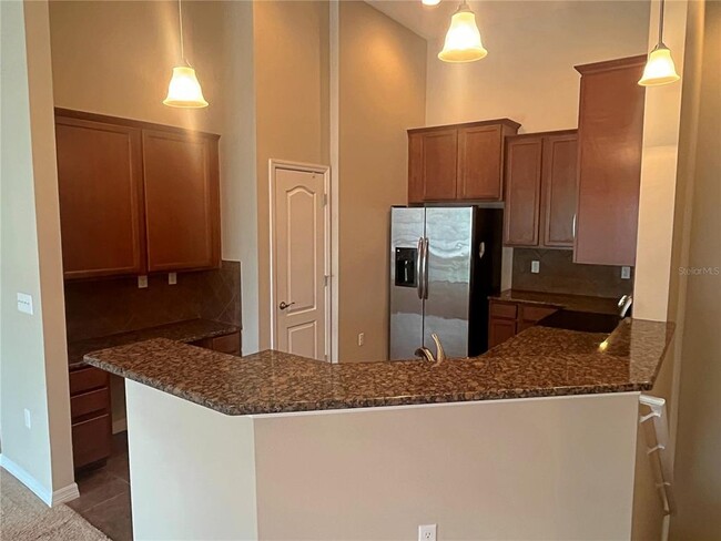 Building Photo - 5732 Kinglethill Dr