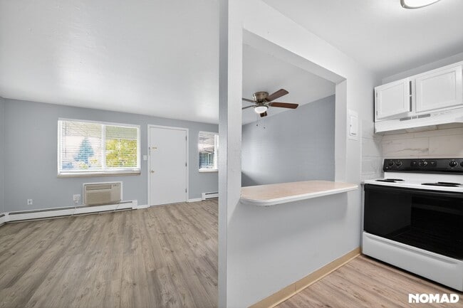 Building Photo - 1865 Fenton St