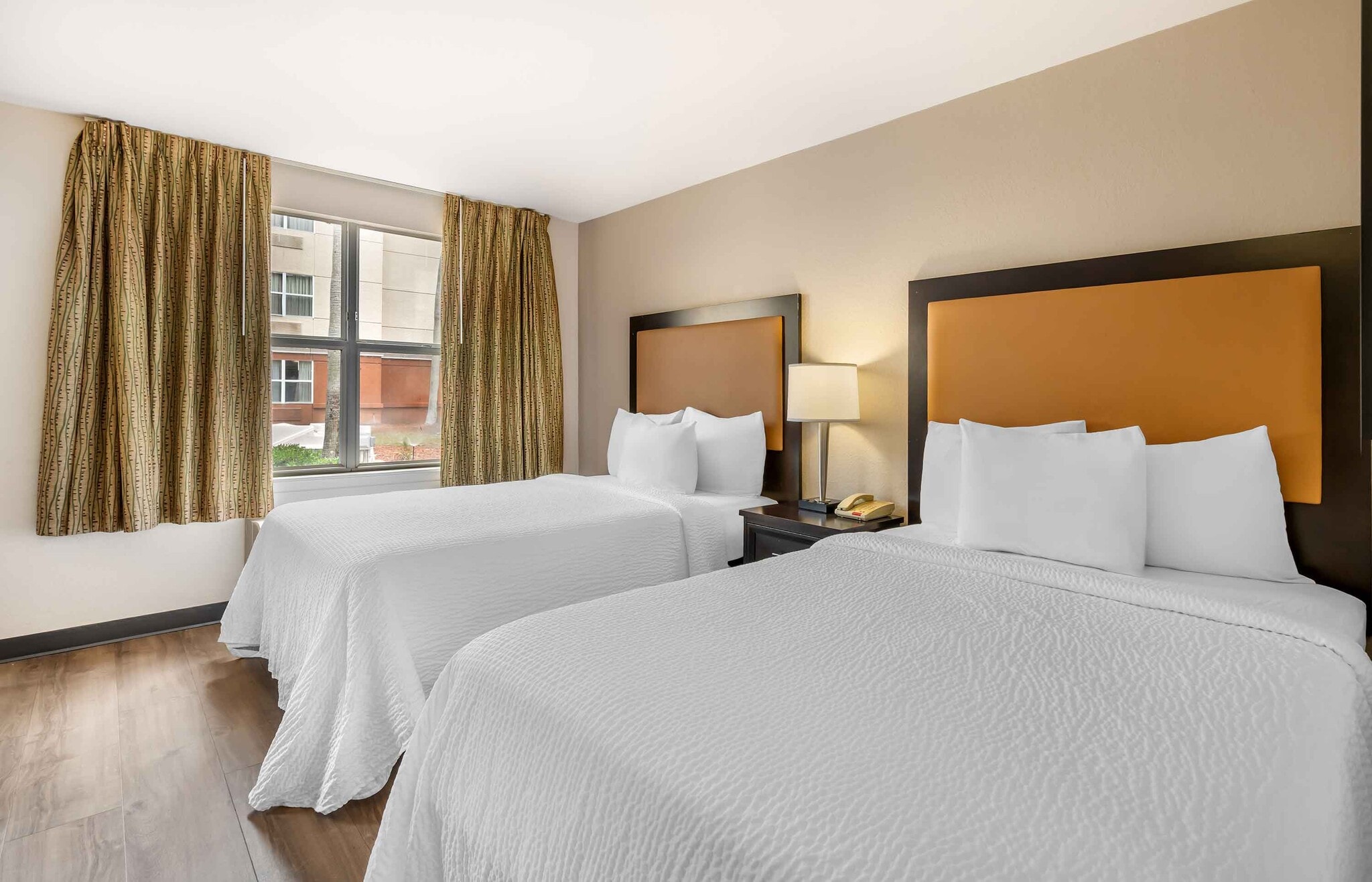 Building Photo - Furnished Studio-Tampa - Airport - N. Westshore Blvd.