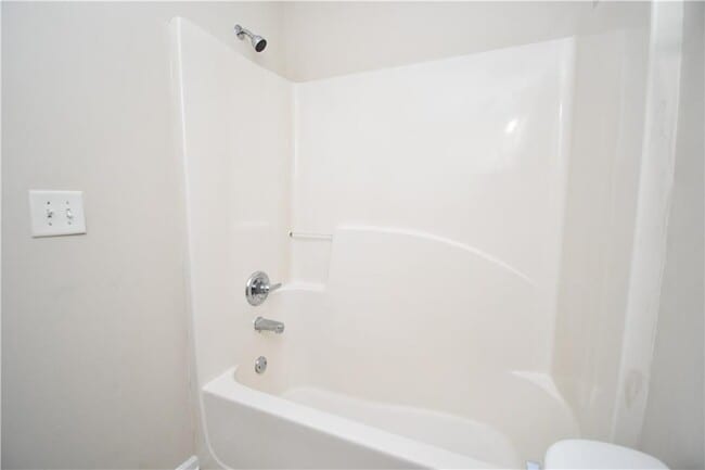 Building Photo - 639 Mill Stone Bluff