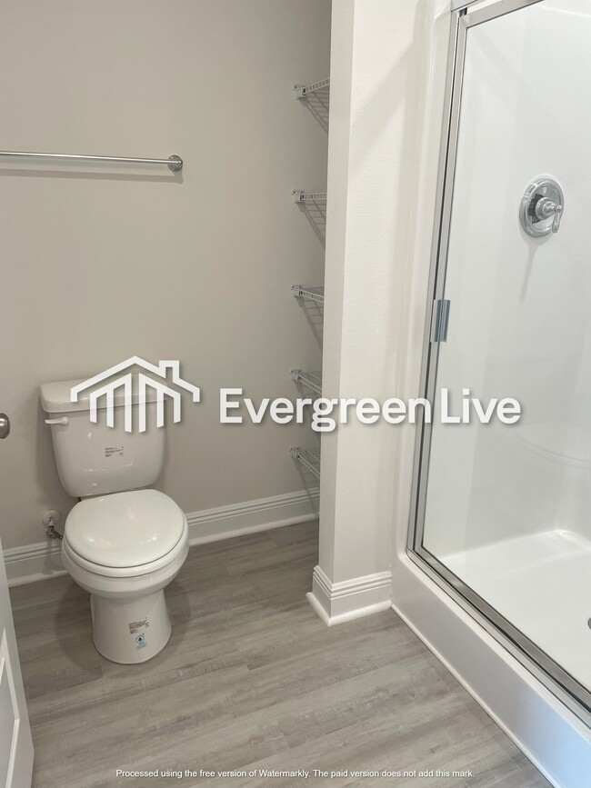 Building Photo - 9881 McLuvin Rd