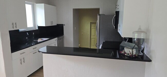 Building Photo - Northwest 98th Street, Miami Shores, FL 33150 - 3 BR 2 BA single-family home