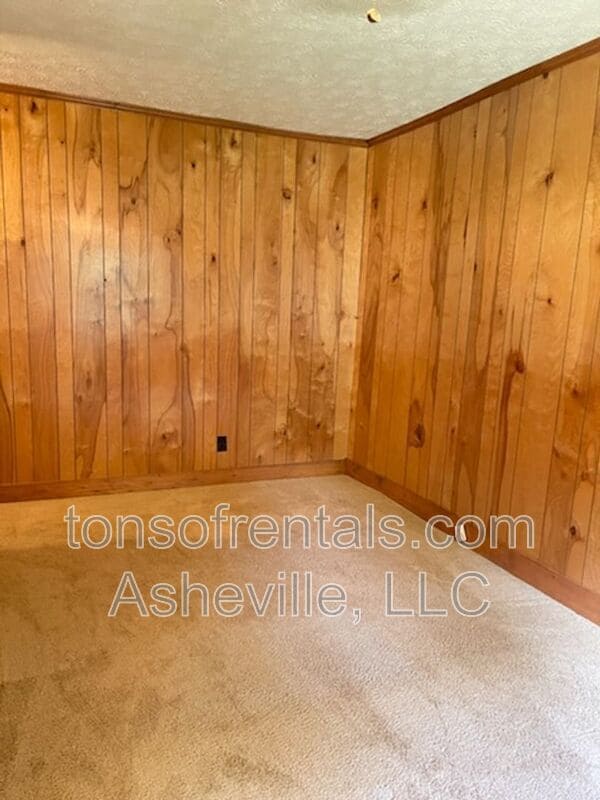 Building Photo - 304 Wilson Cove Rd