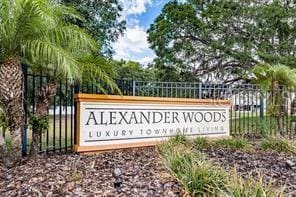 Building Photo - 273 Alexander Woods Dr