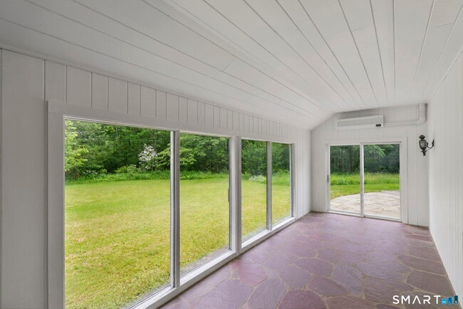 Building Photo - 444 Cherry Brook Rd