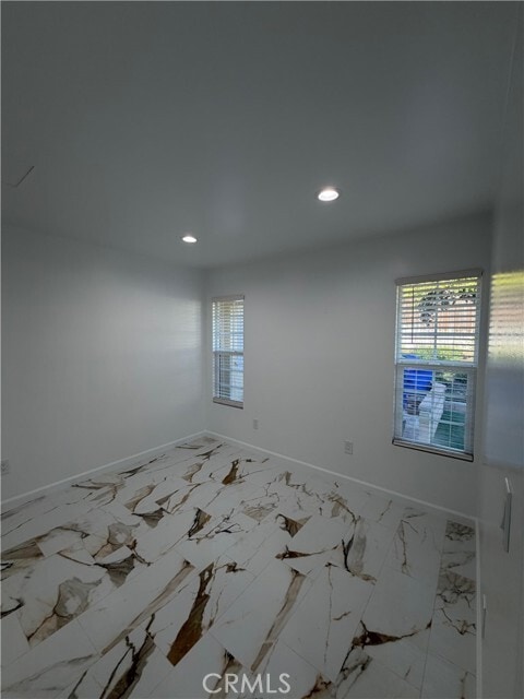 Building Photo - 7476 Brookside