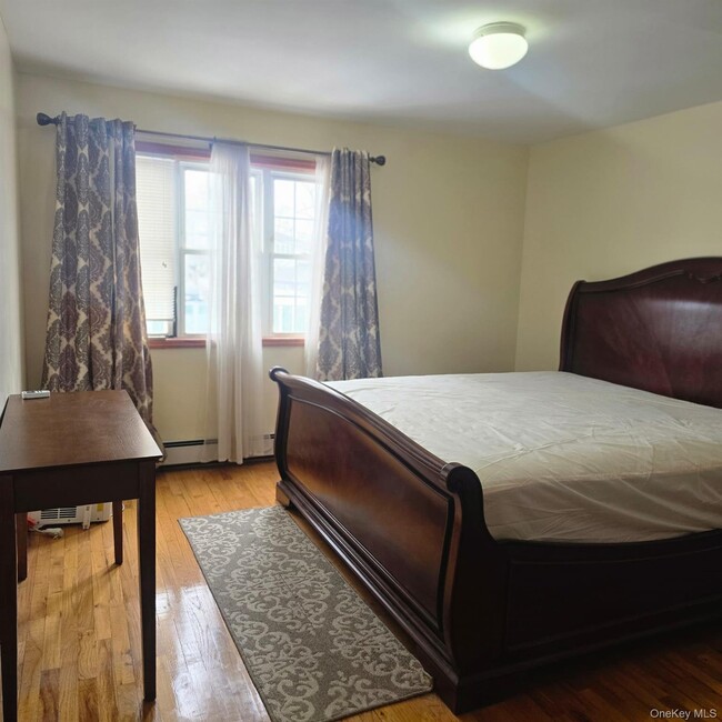 Building Photo - 238-12 148th Dr