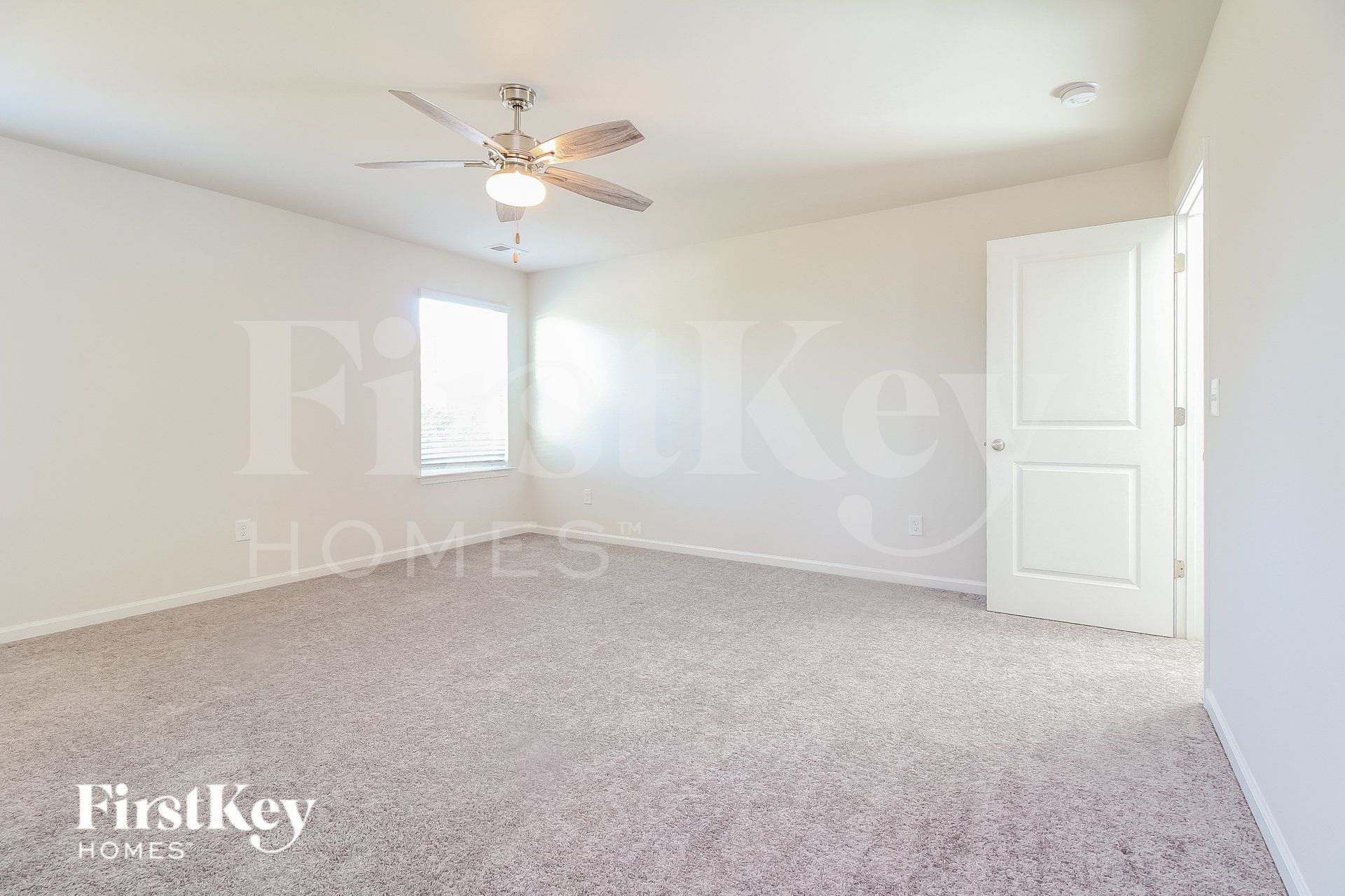 Building Photo - 412 Stonefence Dr