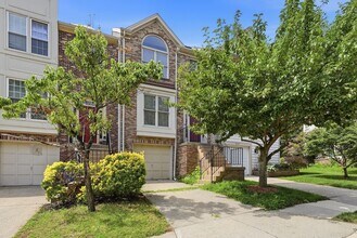 Building Photo - 46733 Woodmint Terrace