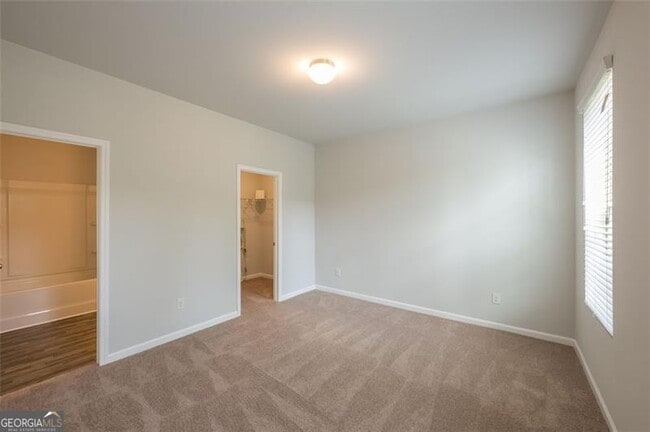 Building Photo - 2182 Talmai Dr