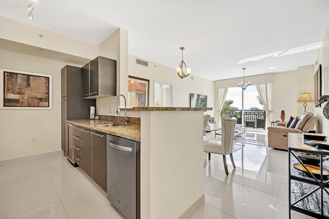 Building Photo - 550 Okeechobee Blvd