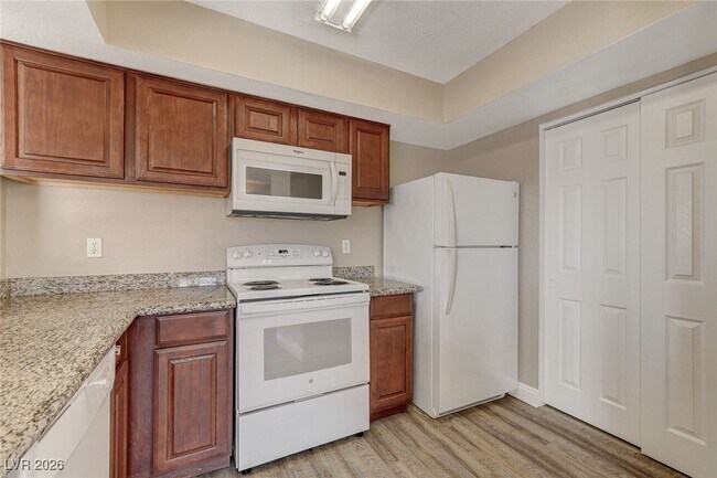 Building Photo - 6800 E Lake Mead Blvd