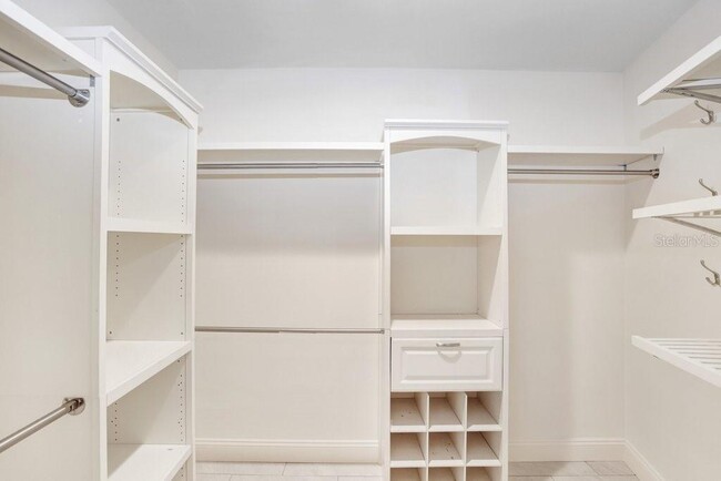Building Photo - 13919 Wellesford Way