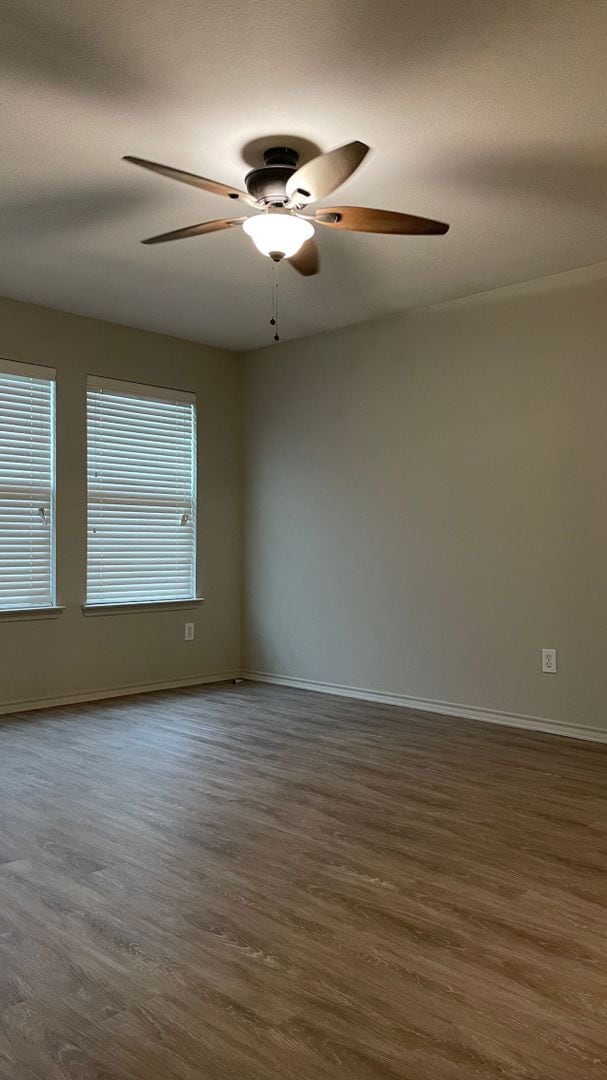 Building Photo - 3613 Dove Ln