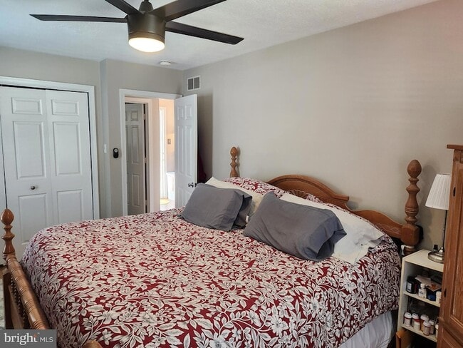 Building Photo - 6345 Piney Ridge Dr