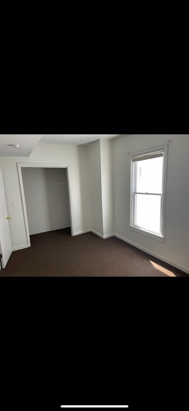 Bedroom - 395 W Utica St