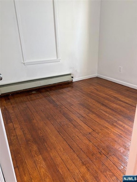 Building Photo - 23 Barrington Ave