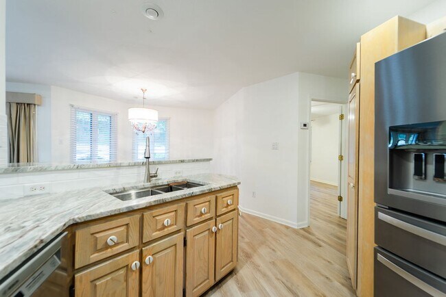 Building Photo - Charming, 3 Bedroom, 2 Bath. With wonderful outdoor living space