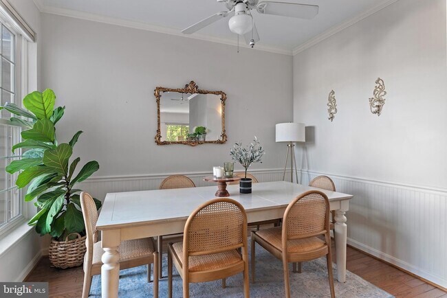 Building Photo - 2002 Peggy Stewart Way