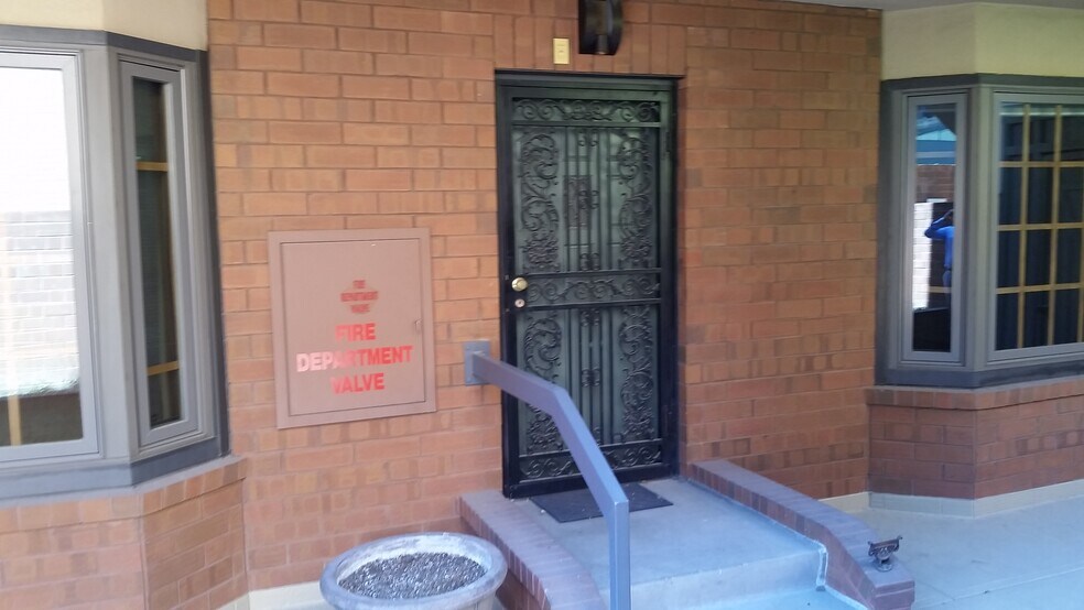 Building Photo - 1512 Larimer St