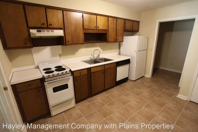 Building Photo - 2 br, 1 bath House - 1383 Hampton Drive