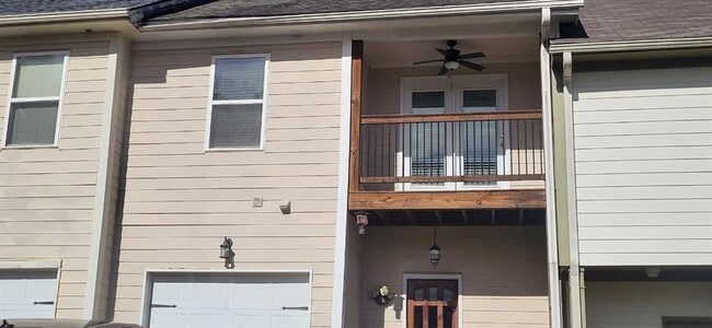 Building Photo - 45 Newnan Lakes Dr