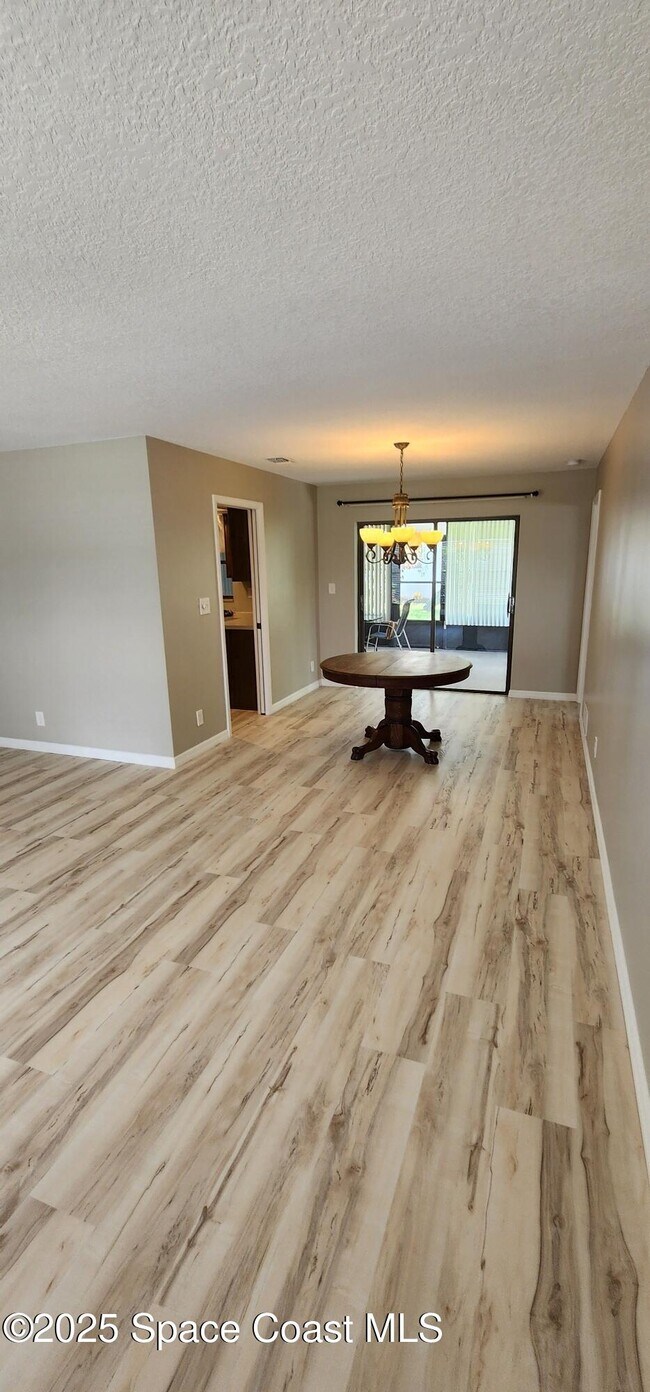 Building Photo - 1003 Cedar Brook Ct