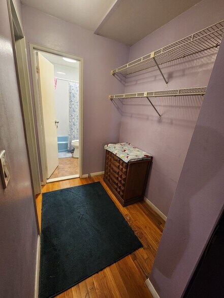 Building Photo - 91 Regency Park Dr