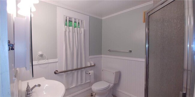 Building Photo - 2908 Rio Grande St