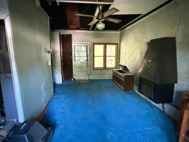 Building Photo - 3114 Lakeland Rd