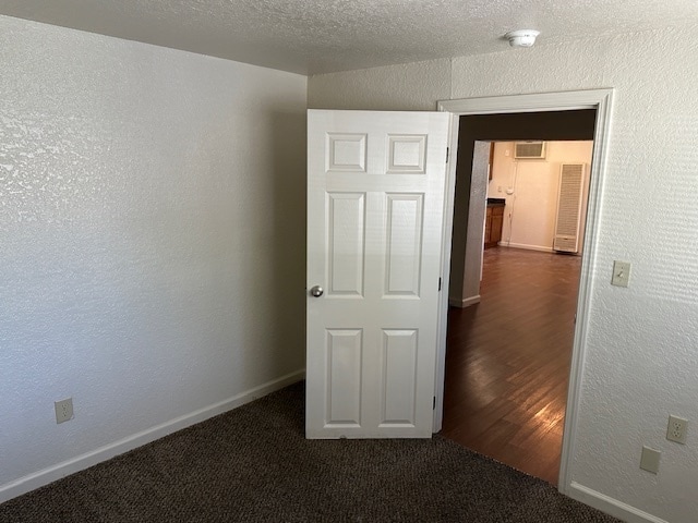 Building Photo - Stockton 1 Bedroom, 2 Bonus Rooms,  1 Bath...