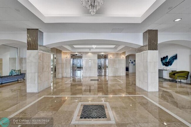 Building Photo - 209 N Fort Lauderdale Beach Blvd