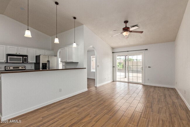 Building Photo - 18853 N 40th Pl