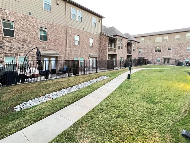 Building Photo - 576 Hampshire Dr