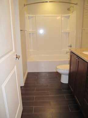 Building Photo - Modern condo near downtown Seattle! Parkin...