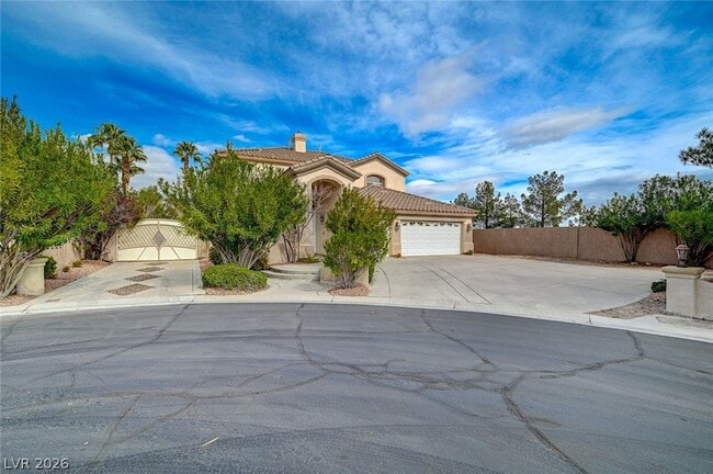 Building Photo - 9462 Castillana Ct