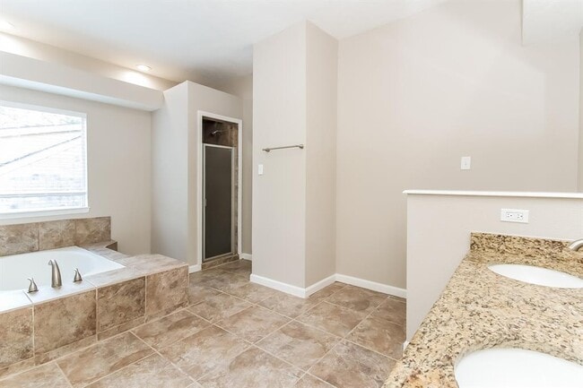 Building Photo - 3642 Storm Creek Dr