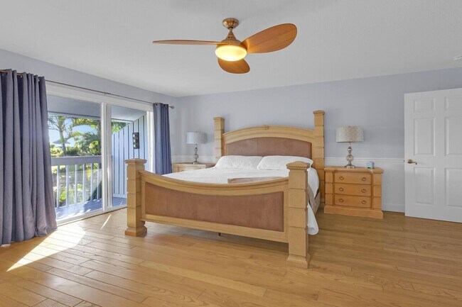 Building Photo - 4949 N Hwy A1A