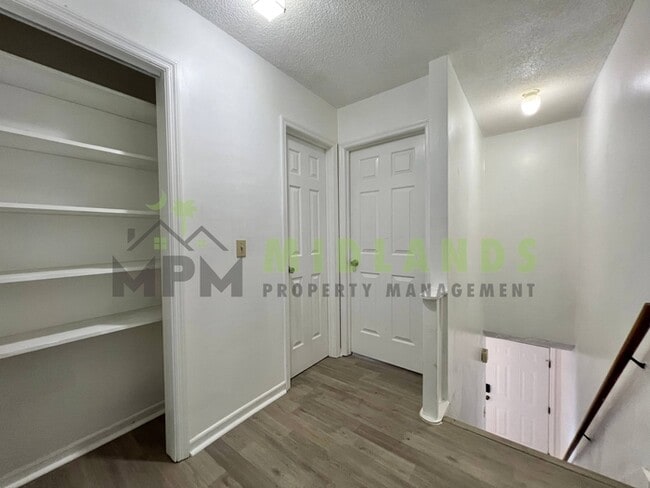 Building Photo - 1603 Westchester Dr