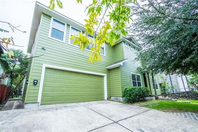 Building Photo - 306 E 34th St