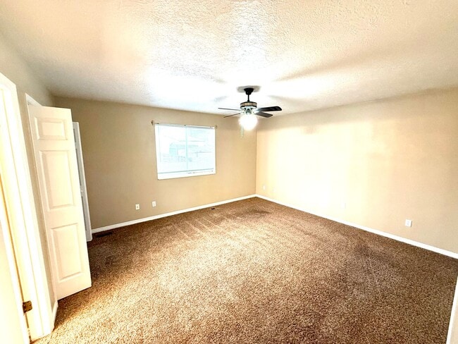 Building Photo - Beautiful Home in Excellent Lehi Location!