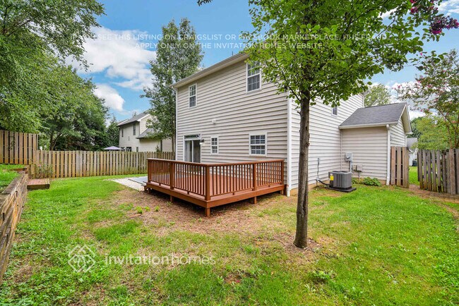 Building Photo - 1199 Lempster Dr NW