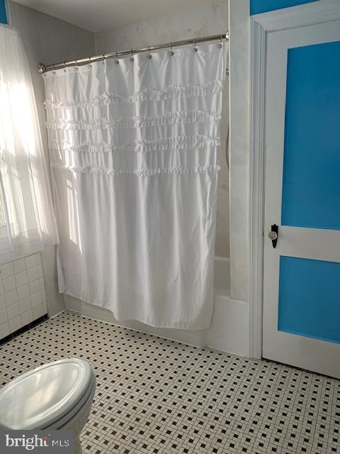 Building Photo - 4718 Ruatan St